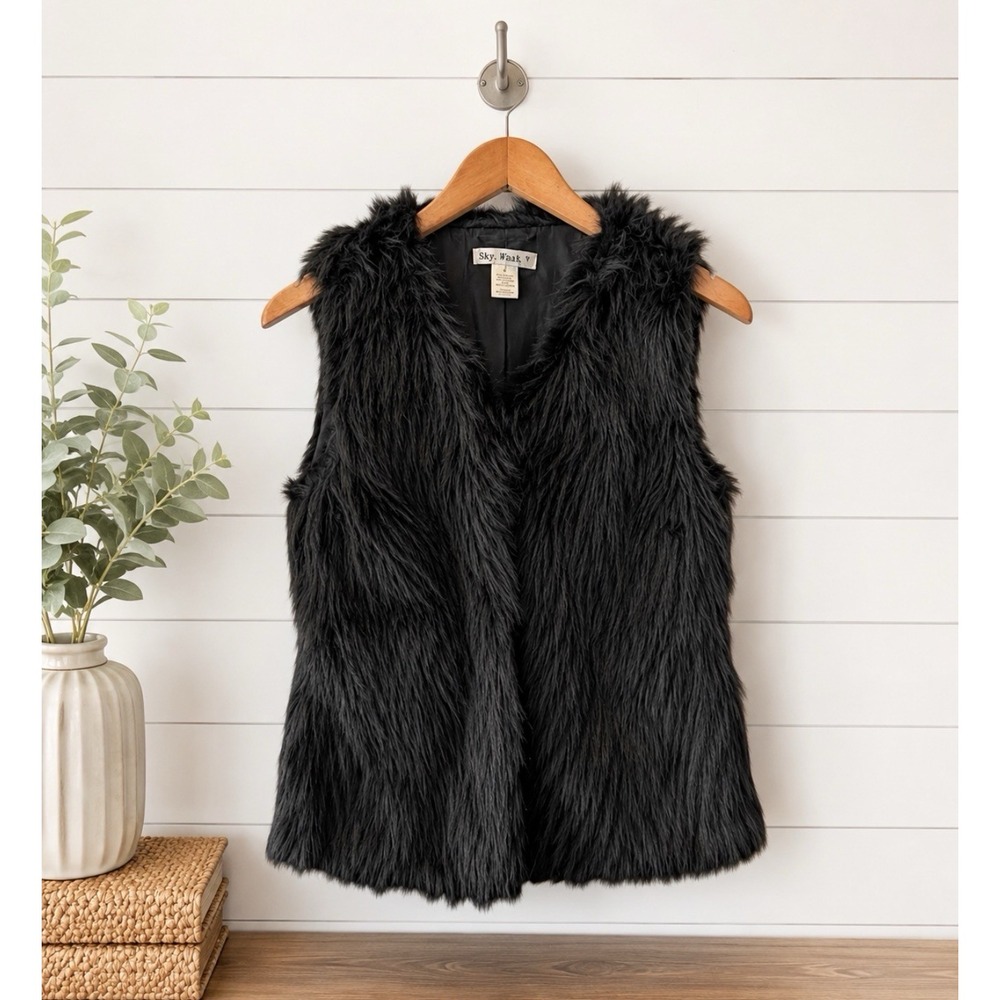 Say What? Faux Fur Vest Women's Small Gray Black Open Front Soft Cozy Pockets